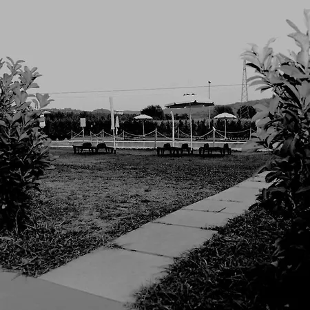 Cascina Vecchia Gasthuis Calamandrana