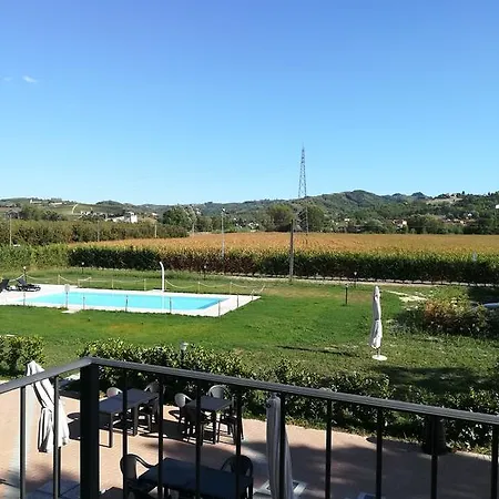 Cascina Vecchia 3*