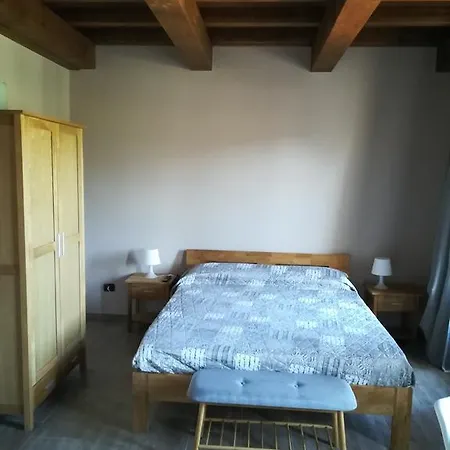 Cascina Vecchia Calamandrana