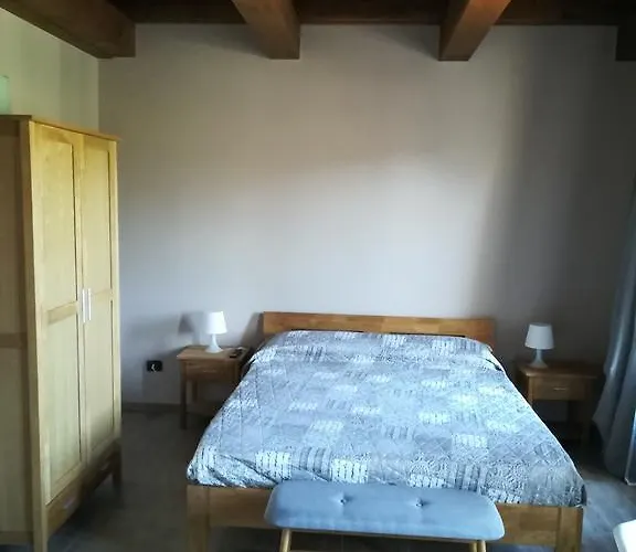 Cascina Vecchia Calamandrana