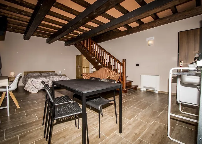 בית הארחה Cascina Vecchia 3*