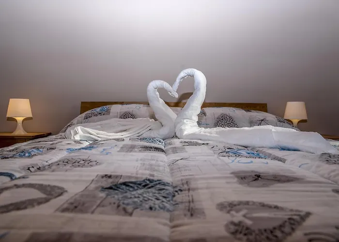 Cascina Vecchia בית הארחה 3*